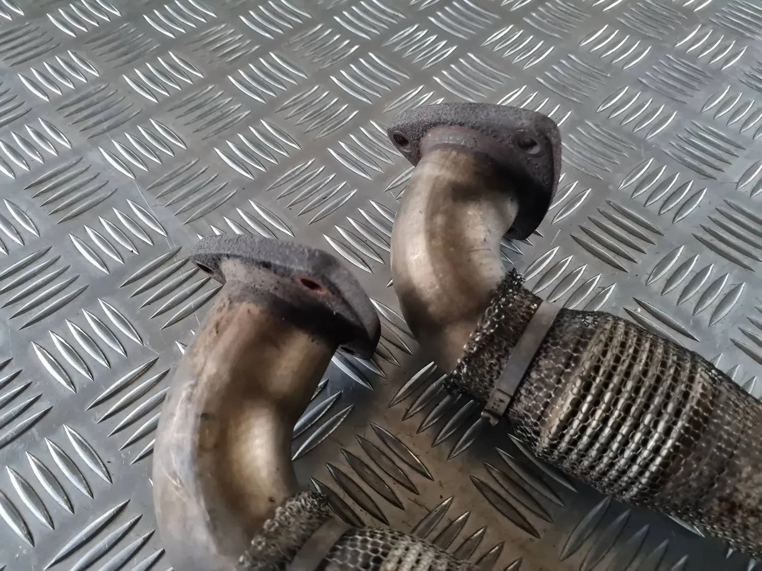 Tubo de escape do turbocompressor AUDI A6 2008 - foto 4