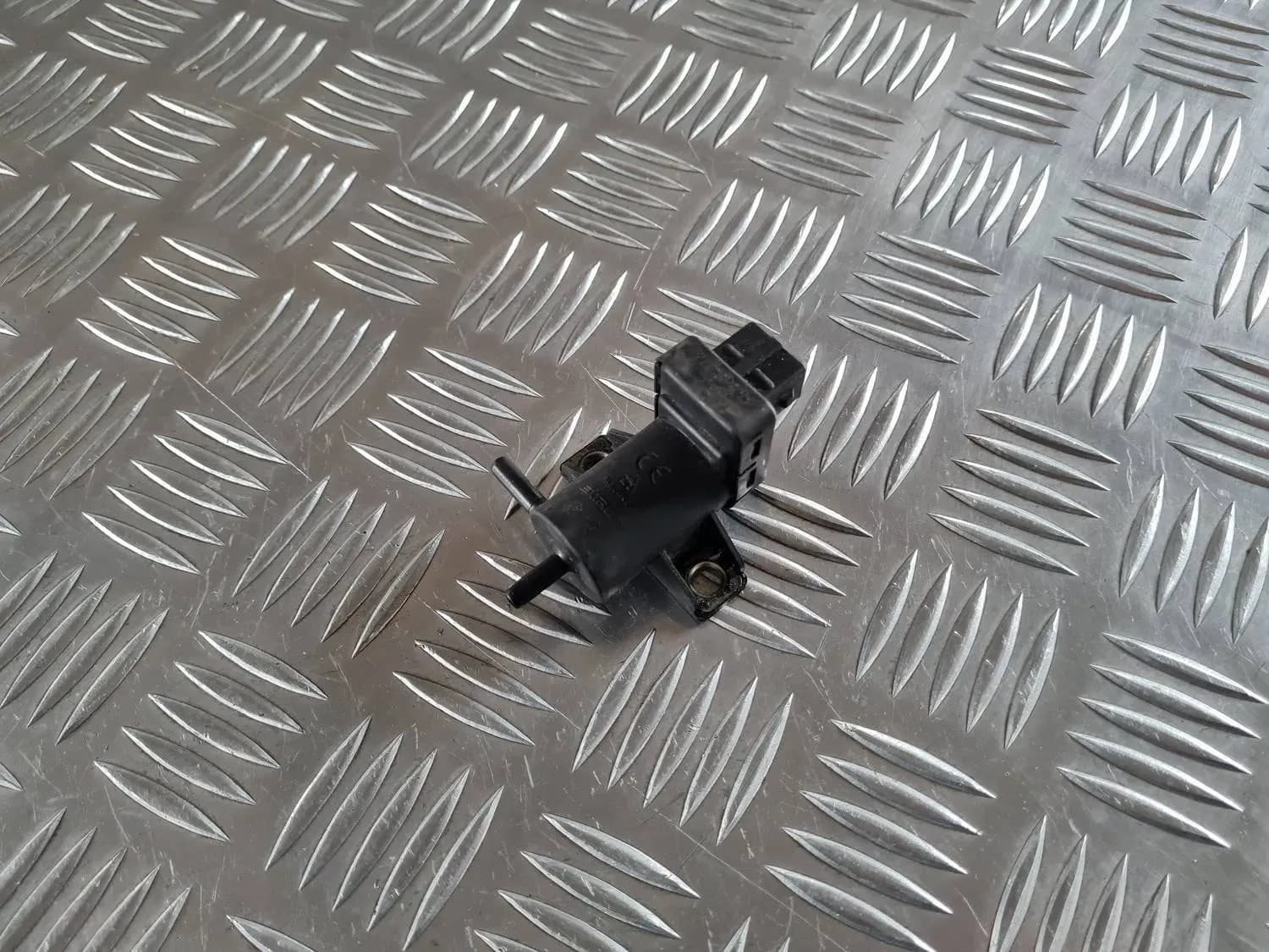Válvula de vácuo solenoide RENAULT SCENIC III 2011 - foto 2