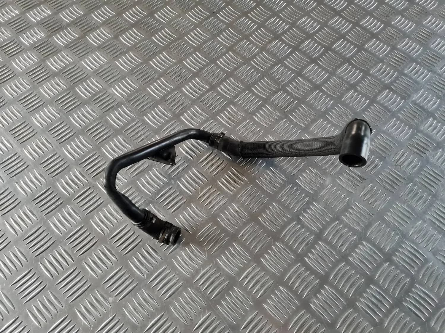 Tubo de ventilação do cárter AUDI A6 2008 - foto 3