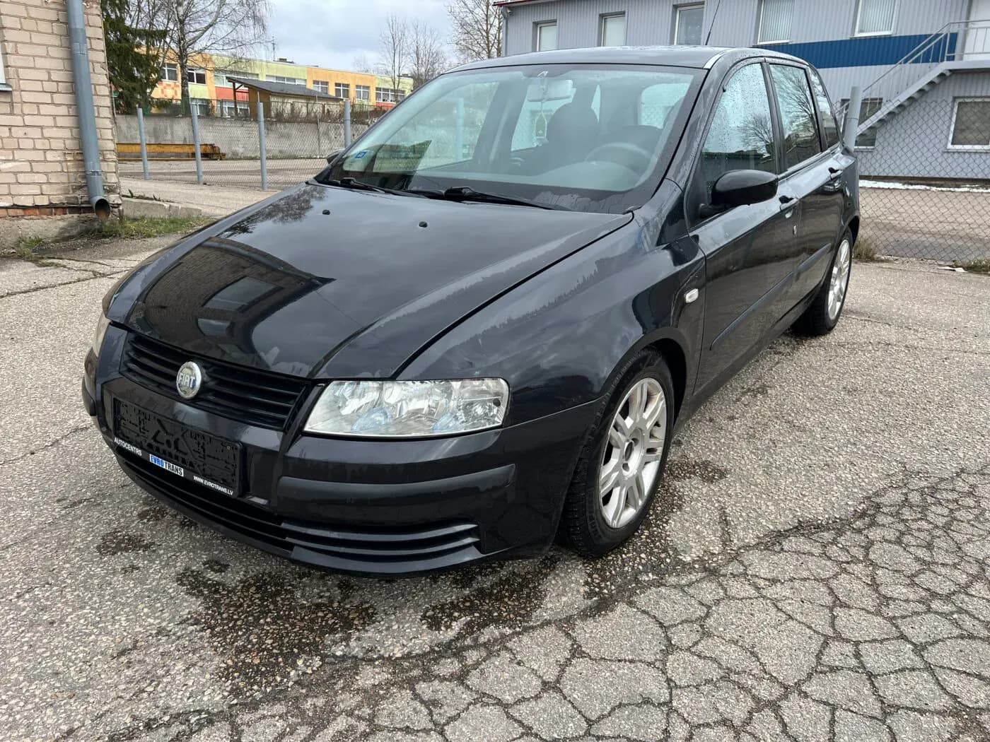 Foto do automóvel desmontado 4