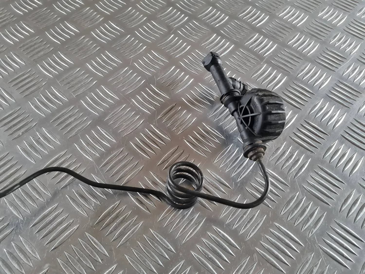 Tubo do cilindro principal da embraiagem RENAULT SCENIC III 2011 - foto 3