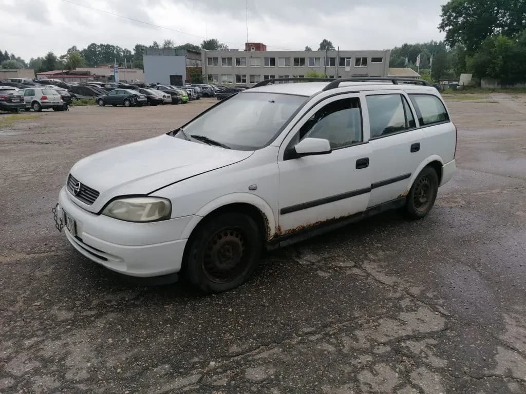 Foto do automóvel desmontado 3