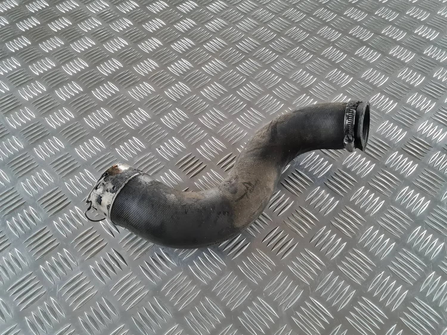 Tubo de intercooler RENAULT SCENIC III 2011 - foto 2