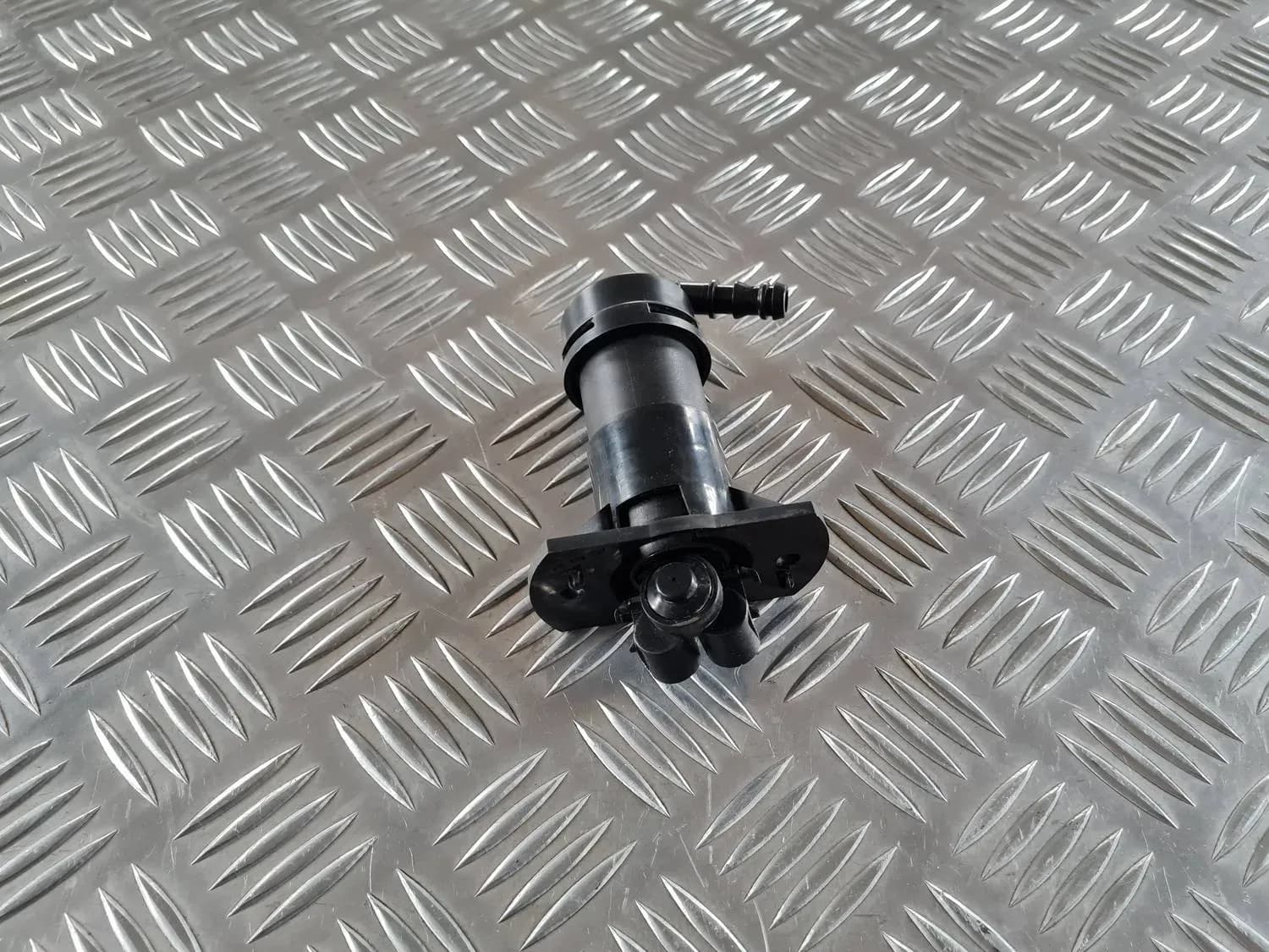 Bocal da máquina de lavar AUDI A6 2008 - foto 2