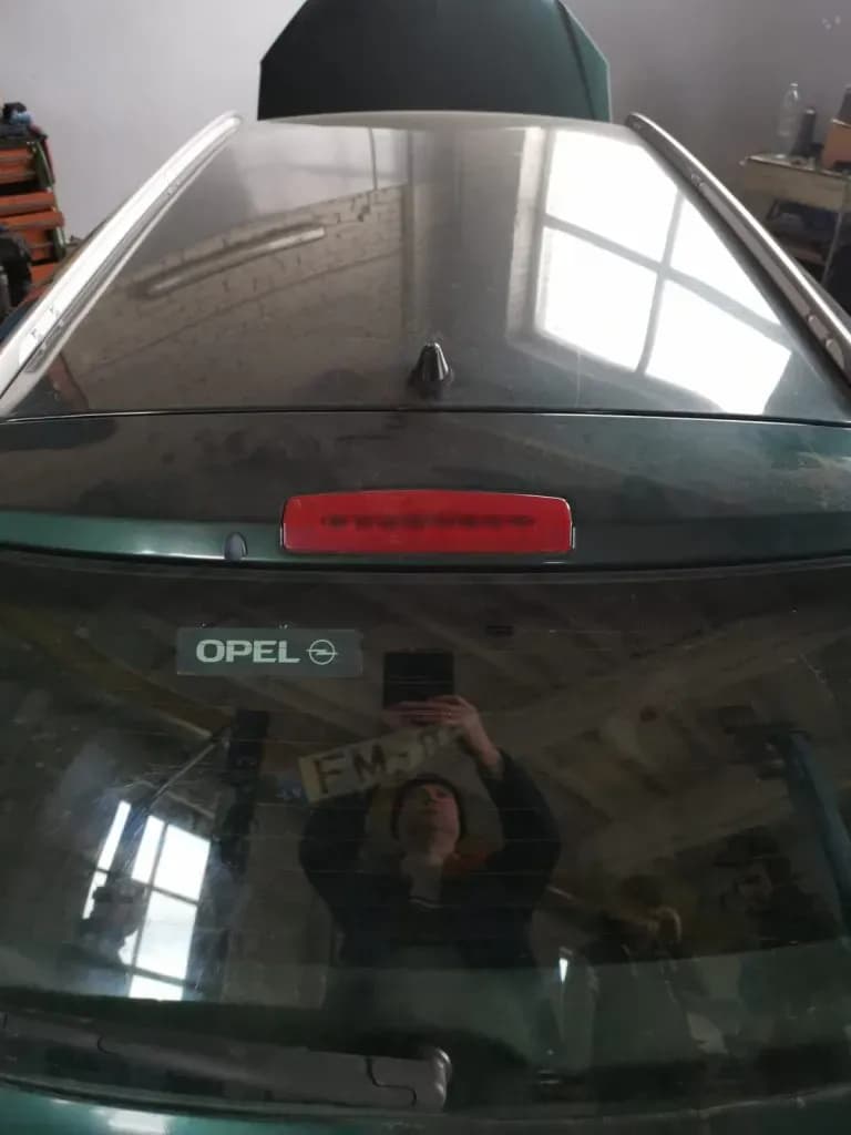 Foto do automóvel desmontado 3
