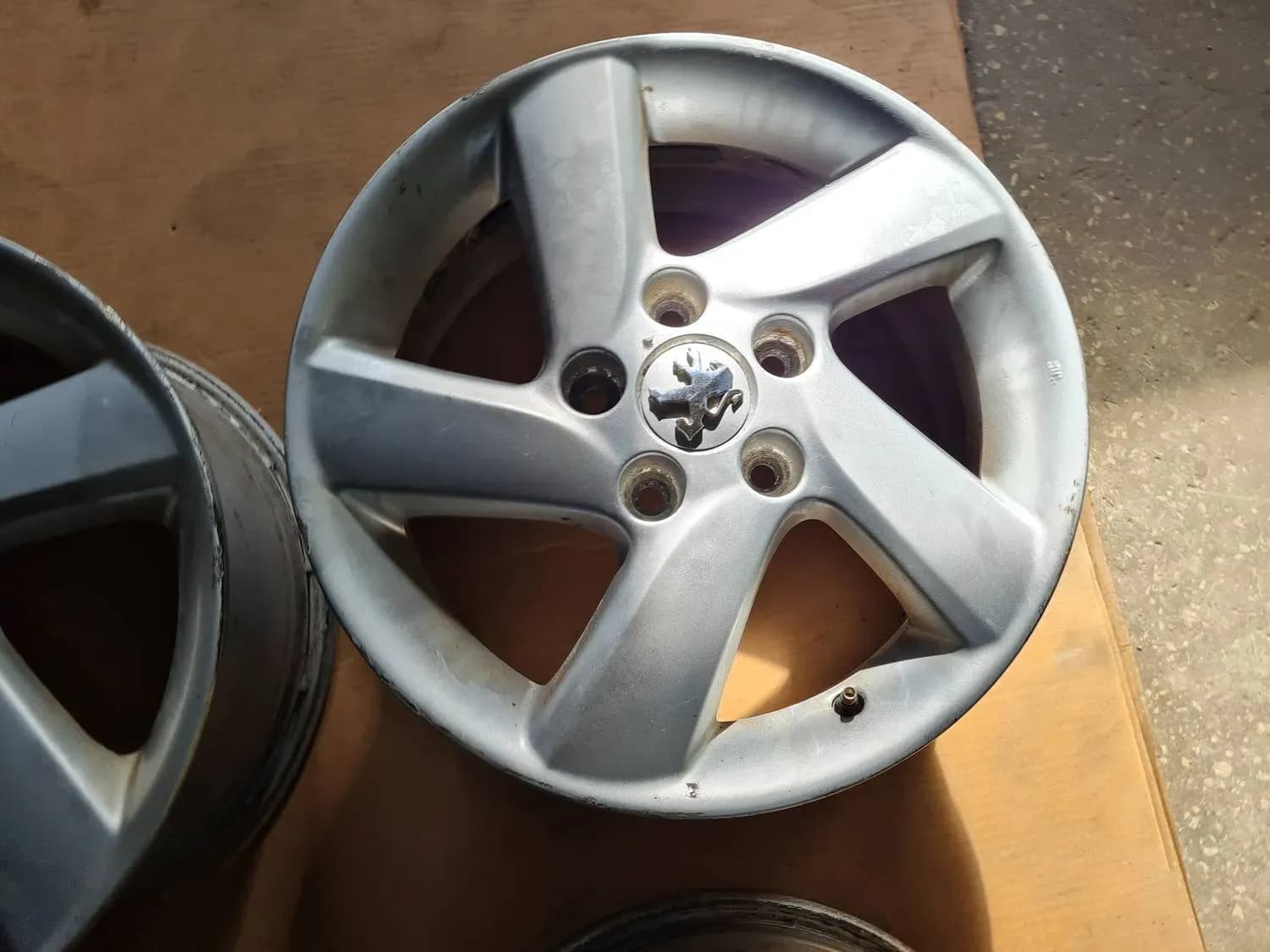 Jantes de liga leve (conjunto) RENAULT SCENIC III 2011 - foto 4