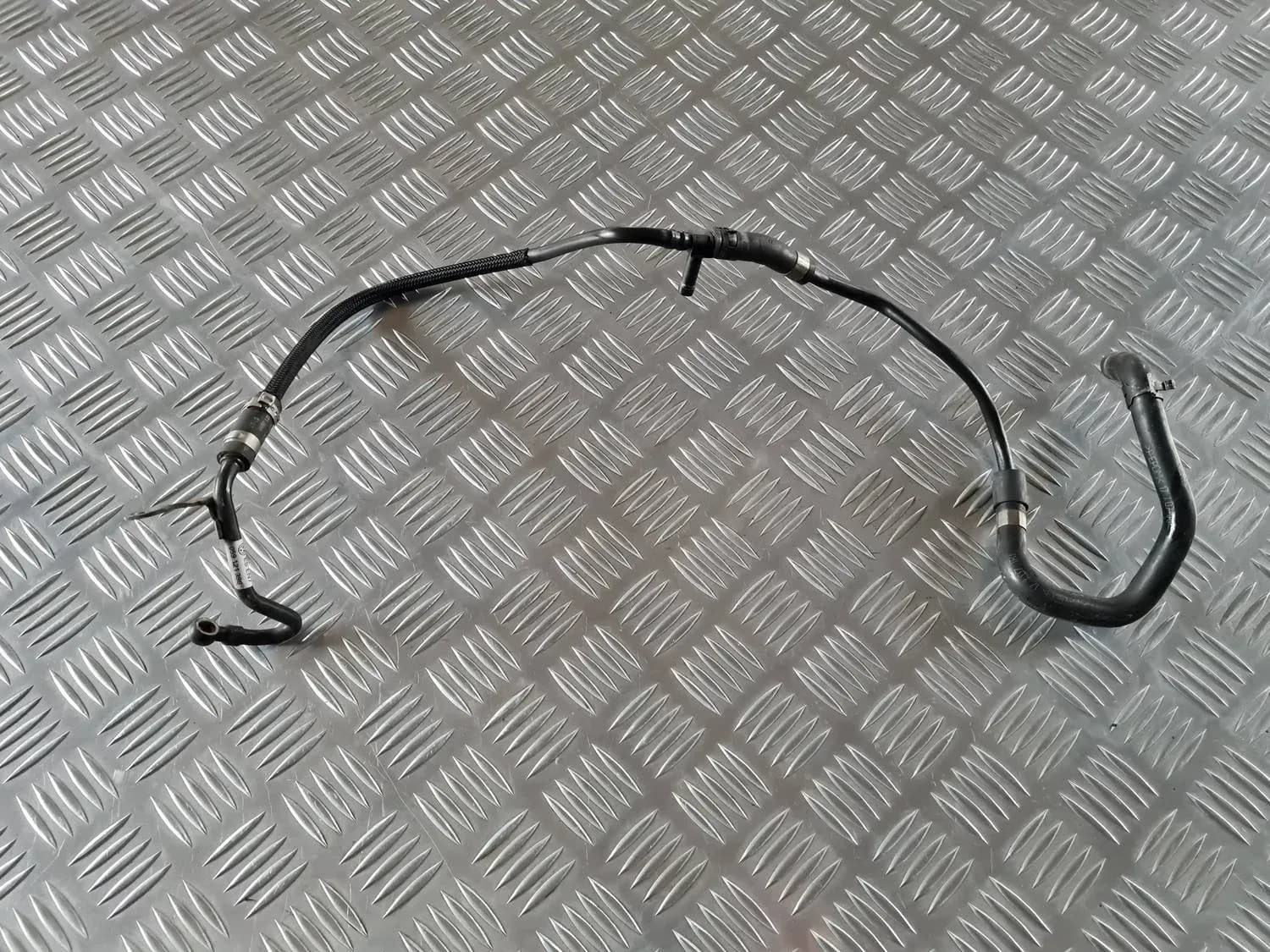 Tubo de arrefecimento AUDI A6 2008 - foto 2