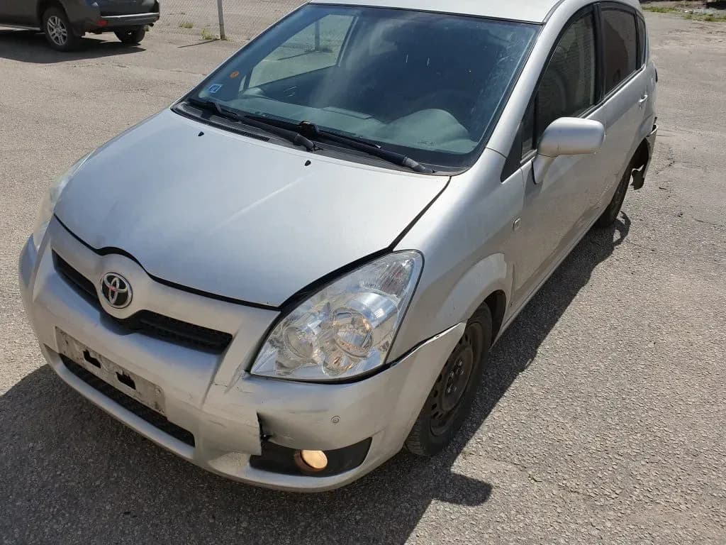 Foto do automóvel desmontado 2