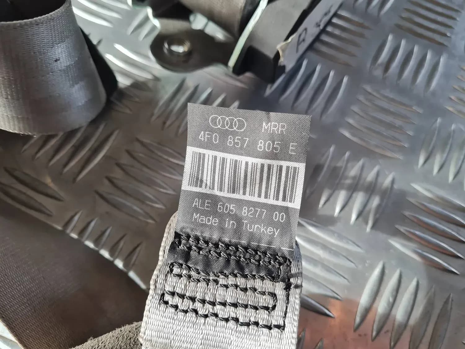Cinto de segurança traseiro direito AUDI A6 2008 - foto 2