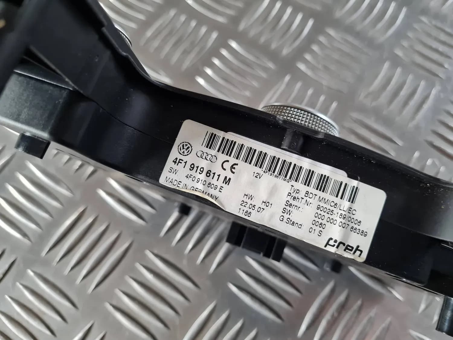 Unidade de controlo multimédia AUDI A6 2008 - foto 2