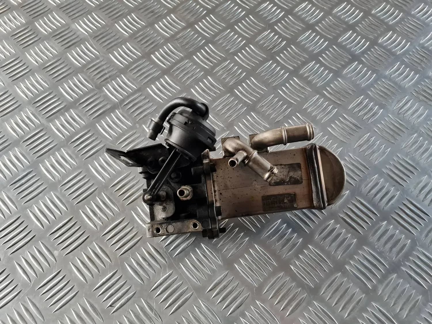 Arrefecedor da válvula EGR AUDI A6 2008 - foto 4