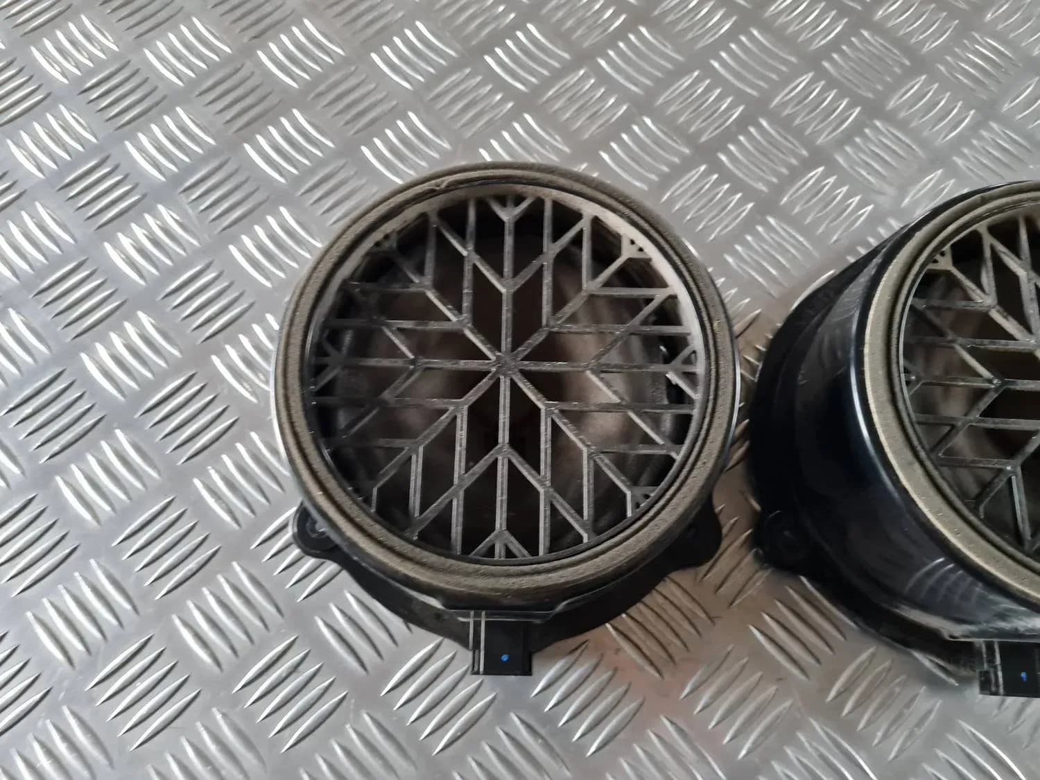 Altifalante da porta, inferior AUDI A6 2008 - foto 3