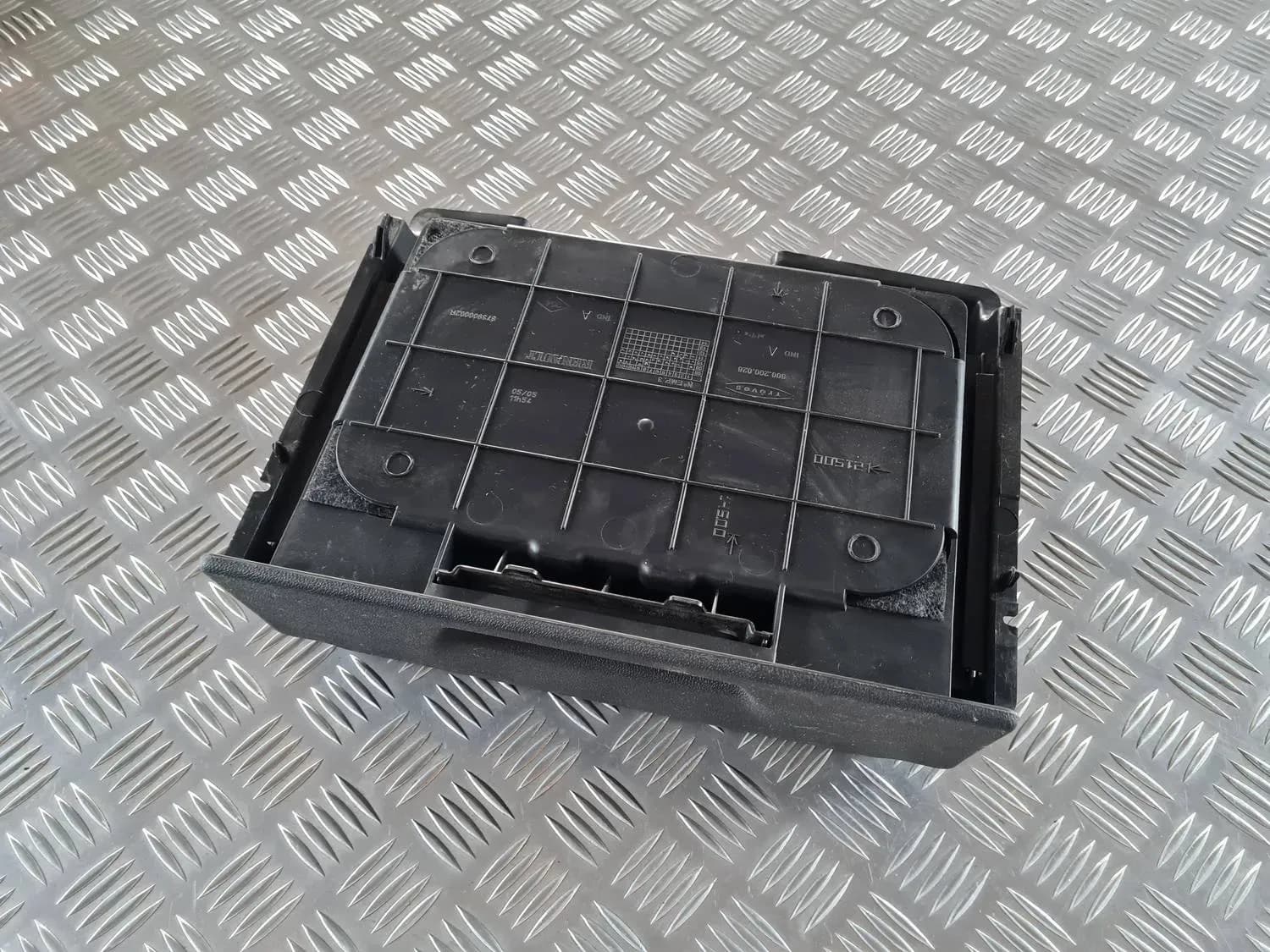 Compartimento de armazenamento na grelha RENAULT SCENIC III 2011 - foto 4