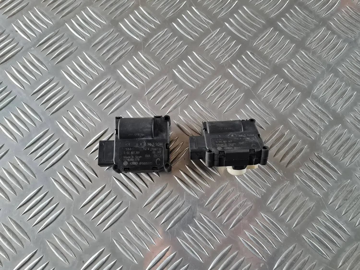 Atuador do sistema de aquecimento AUDI A6 2008 - foto 1