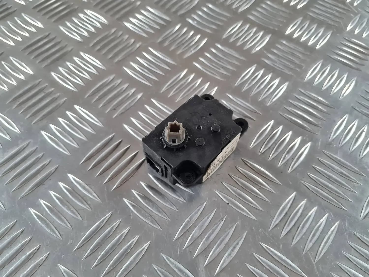 Atuador do sistema de aquecimento RENAULT SCENIC III 2011 - foto 2