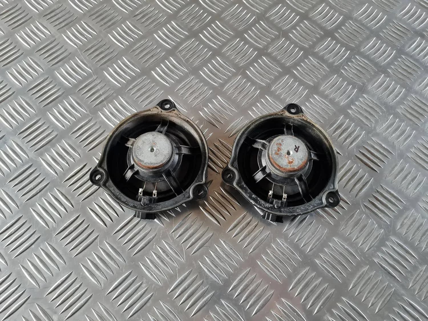 Altifalante da porta, superior AUDI A6 2008 - foto 2