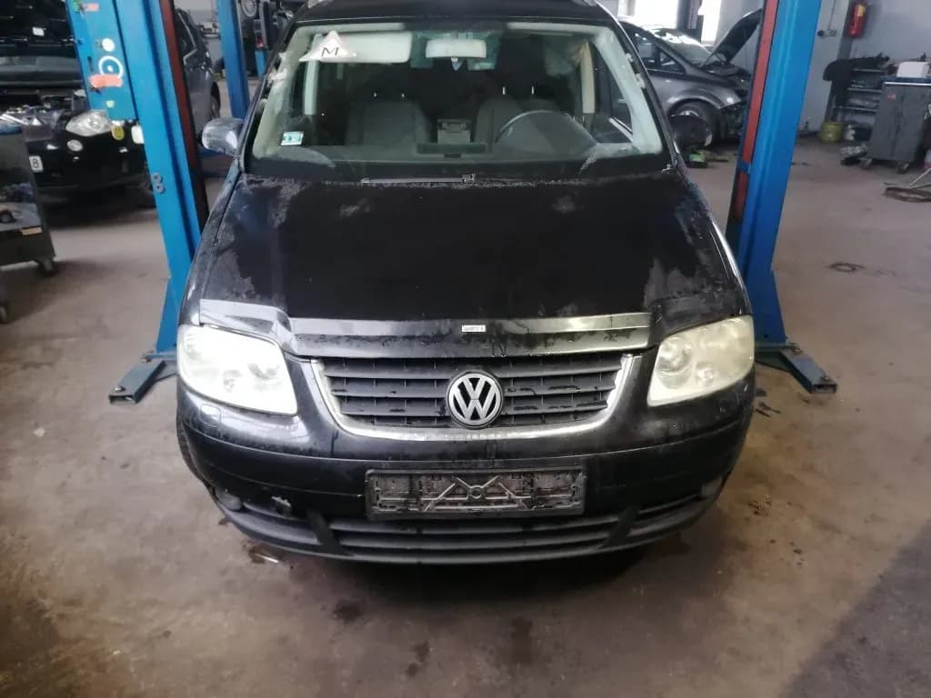 Foto do automóvel desmontado 1