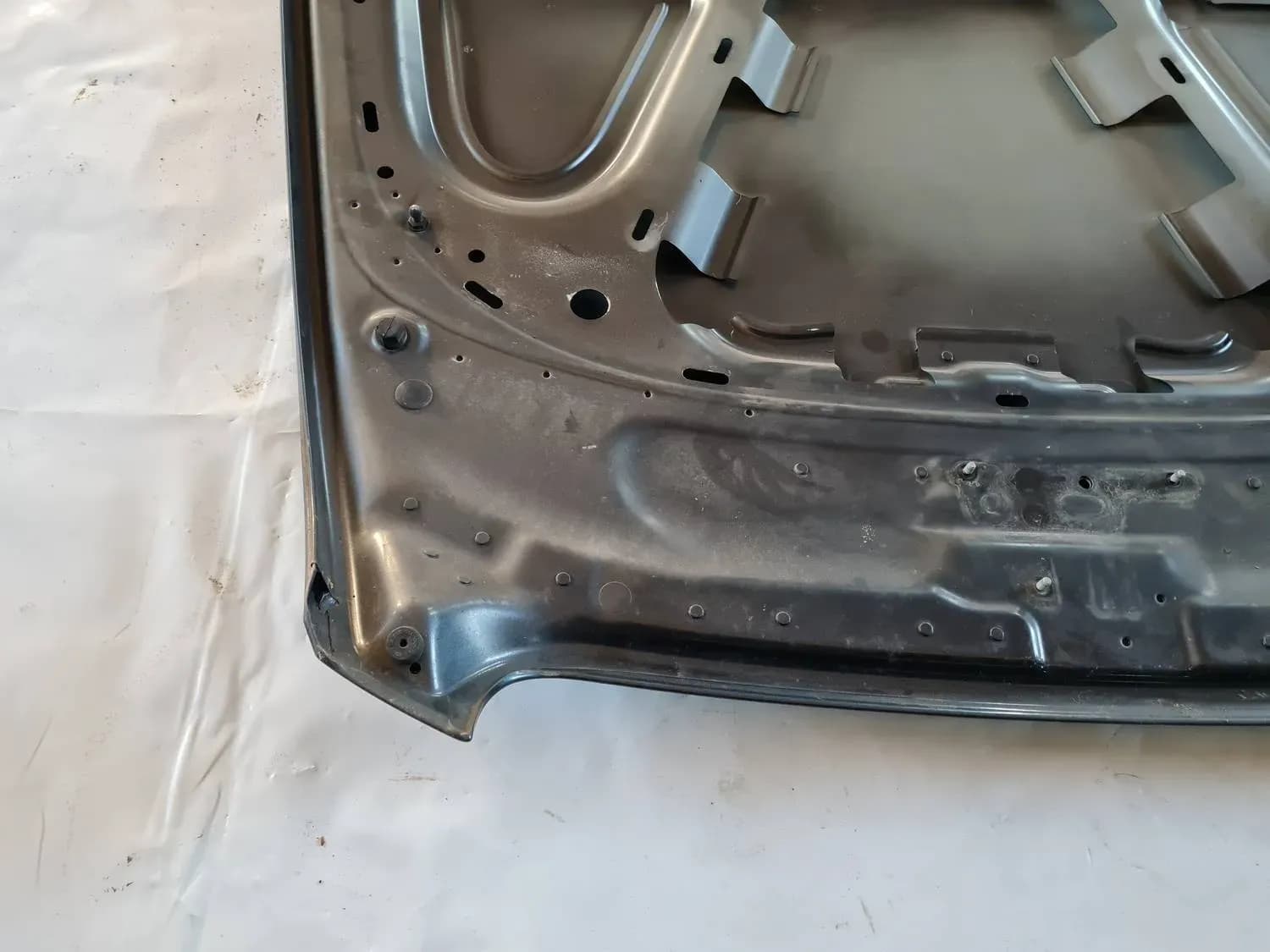 Capot AUDI A6 2008 - foto 5