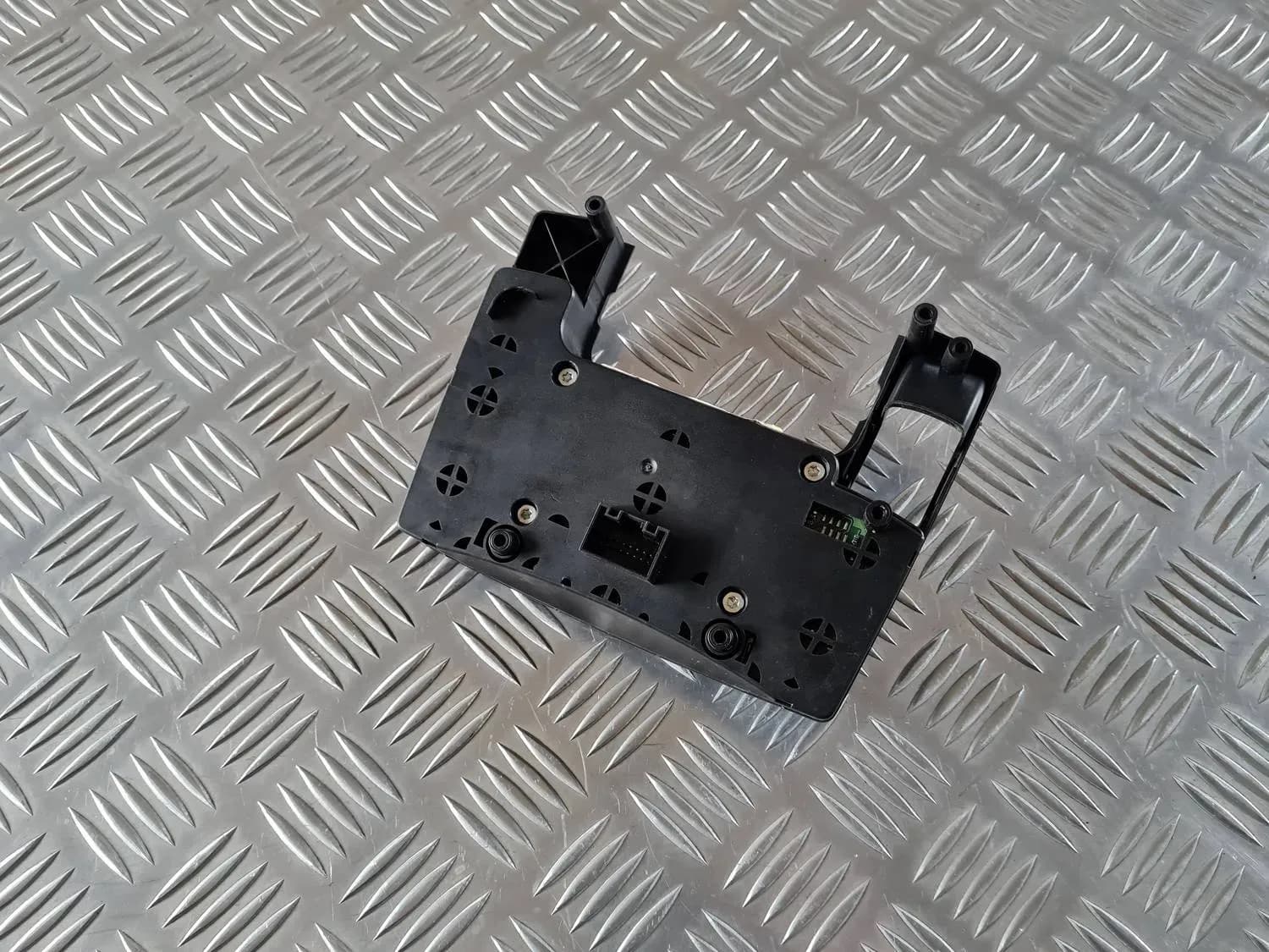 Unidade de controlo multimédia AUDI A6 2008 - foto 3