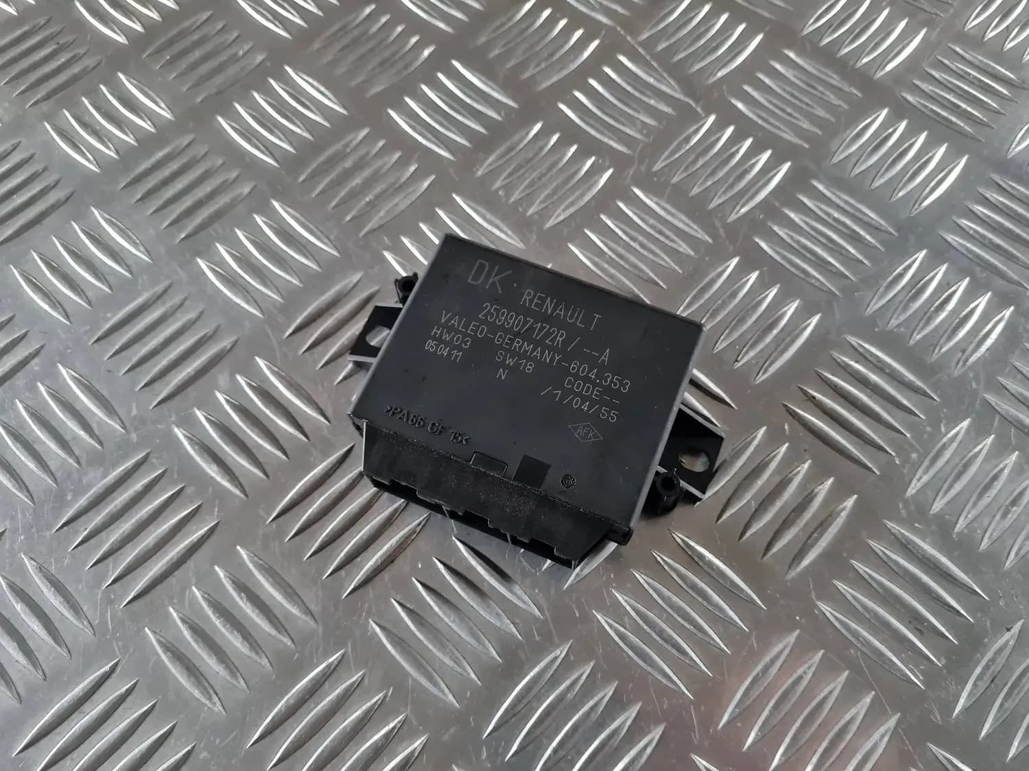 Unidade de controlo dos sensores de estacionamento RENAULT SCENIC III 2011