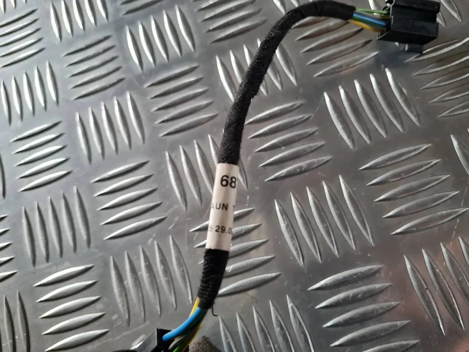 Fio do motor do vidro elétrico AUDI A6 2008 - foto 4