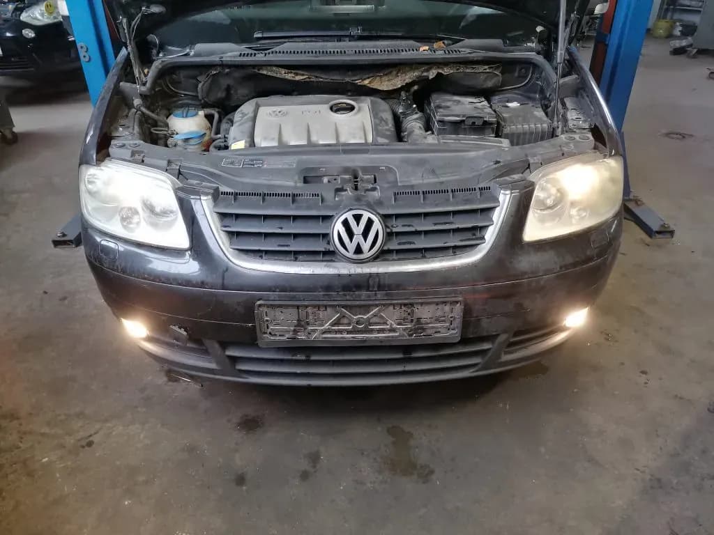 Foto do automóvel desmontado 2