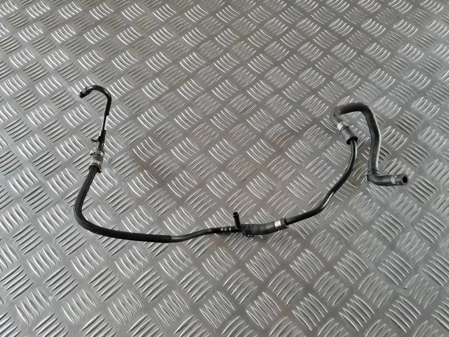 Tubo de arrefecimento AUDI A6 2008 - foto 1