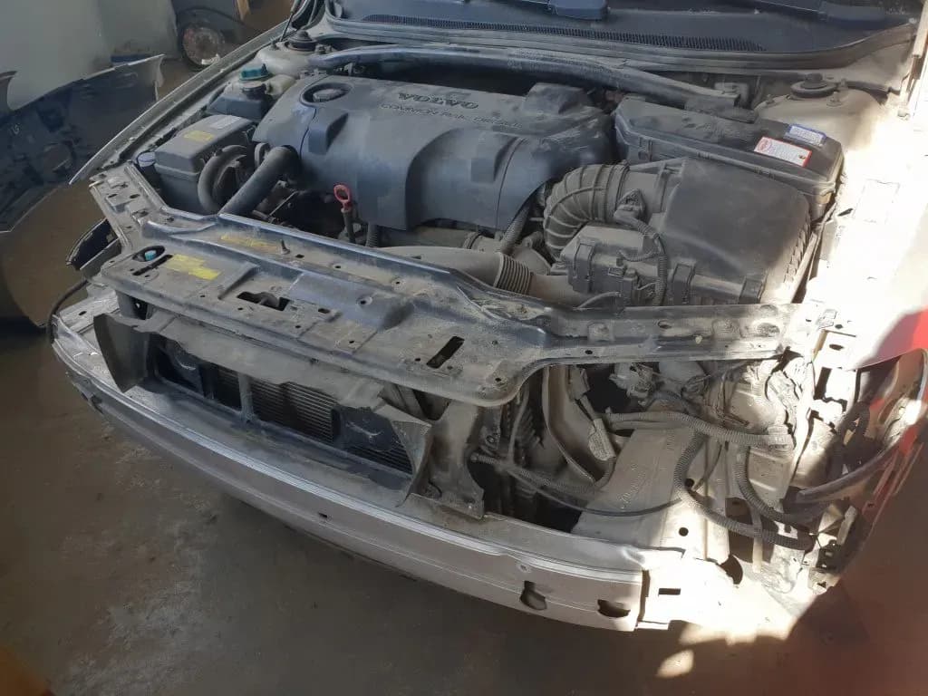 Foto do automóvel desmontado 5
