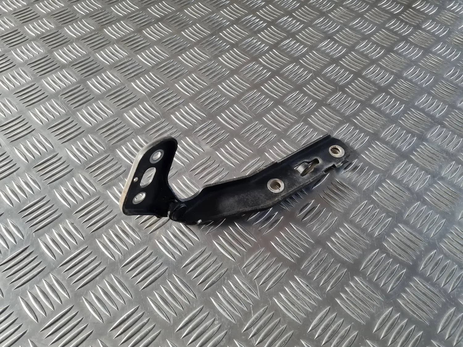Dobradiça do capô, direita AUDI A6 2008 - foto 4