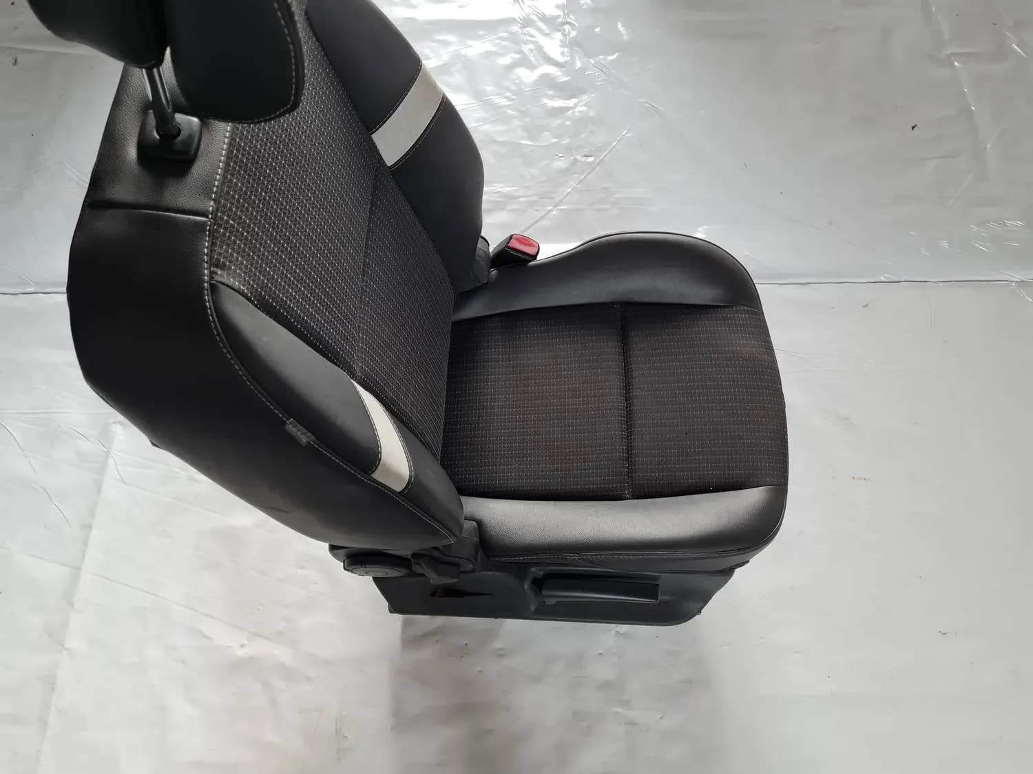 Banco dianteiro direito RENAULT SCENIC III 2011 - foto 6
