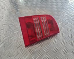 Luz traseira esquerda SKODA OCTAVIA 2002