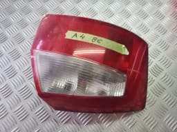Luz traseira esquerda AUDI A4 2003