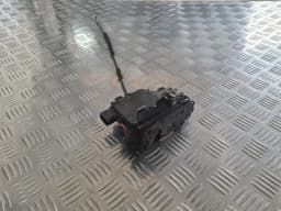 Fechadura da porta dianteira esquerda SKODA OCTAVIA 2002