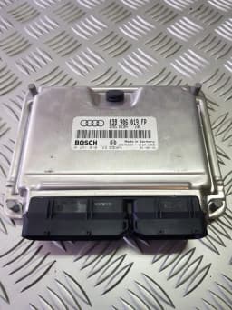 Unidade de controlo do motor AUDI A4 2003