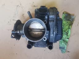 Válvula do acelerador AUDI A4 1999