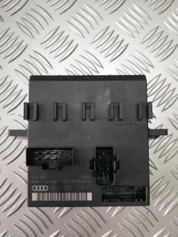 Unidade de controlo do conforto AUDI A4 AVANT 2004
