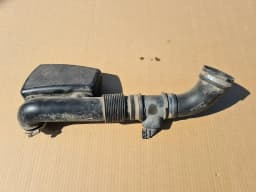 Mangueira de alojamento do filtro de ar OPEL ASTRA H 2005 GREEN